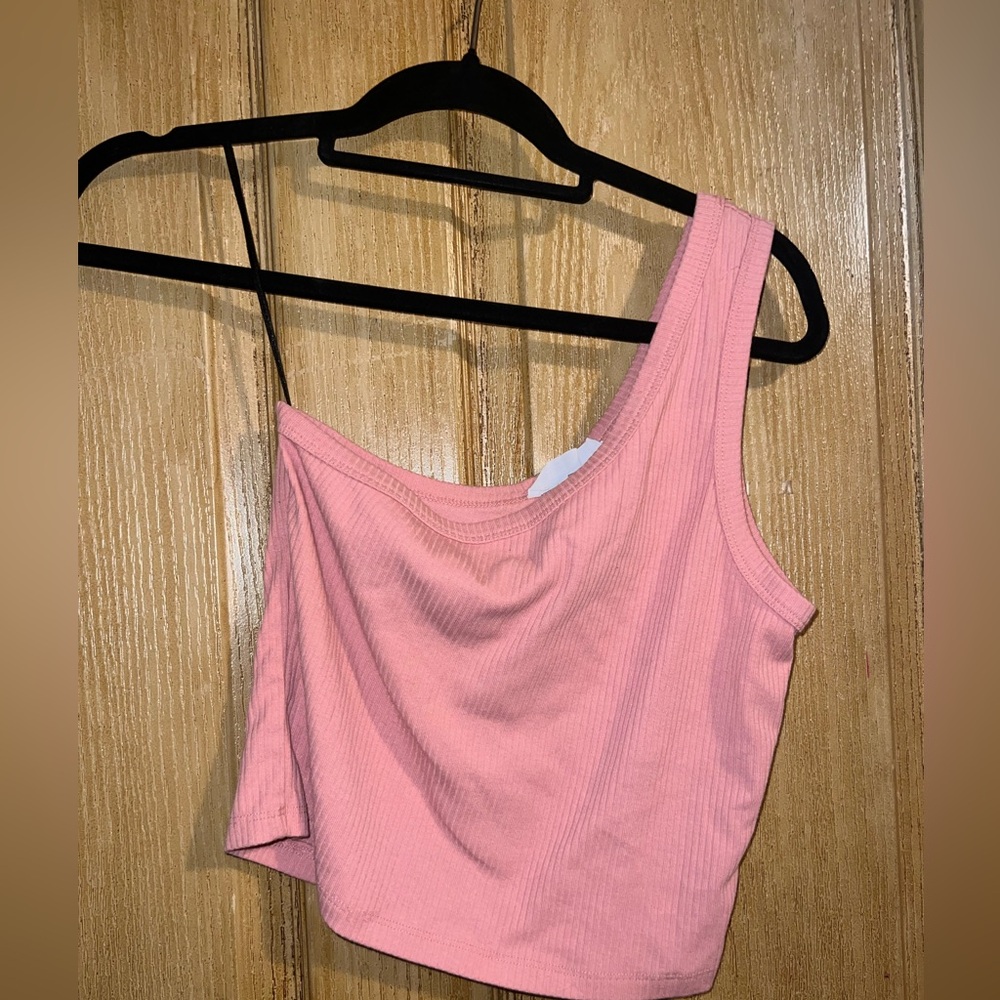 Pink Ribbed One-Shoulder Top. Size large. NWOT